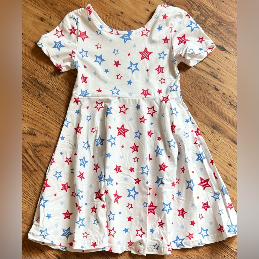 Okie and Lou size 4T (L) American dress